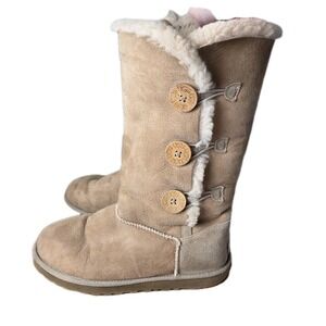 UGG Australia BAILEY BUTTON TRIPLET Sheepskin Suede Tall Boots Womens Sz 8